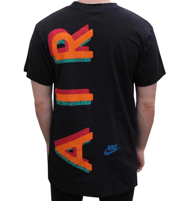 nike big logo t shirt