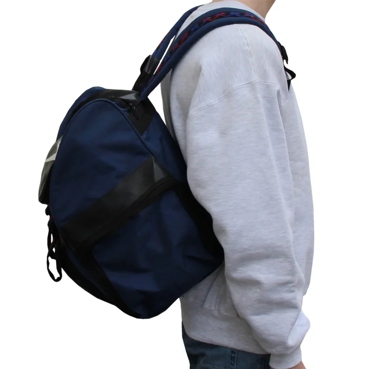 side of Vtg 90s Speedo bag .jpg