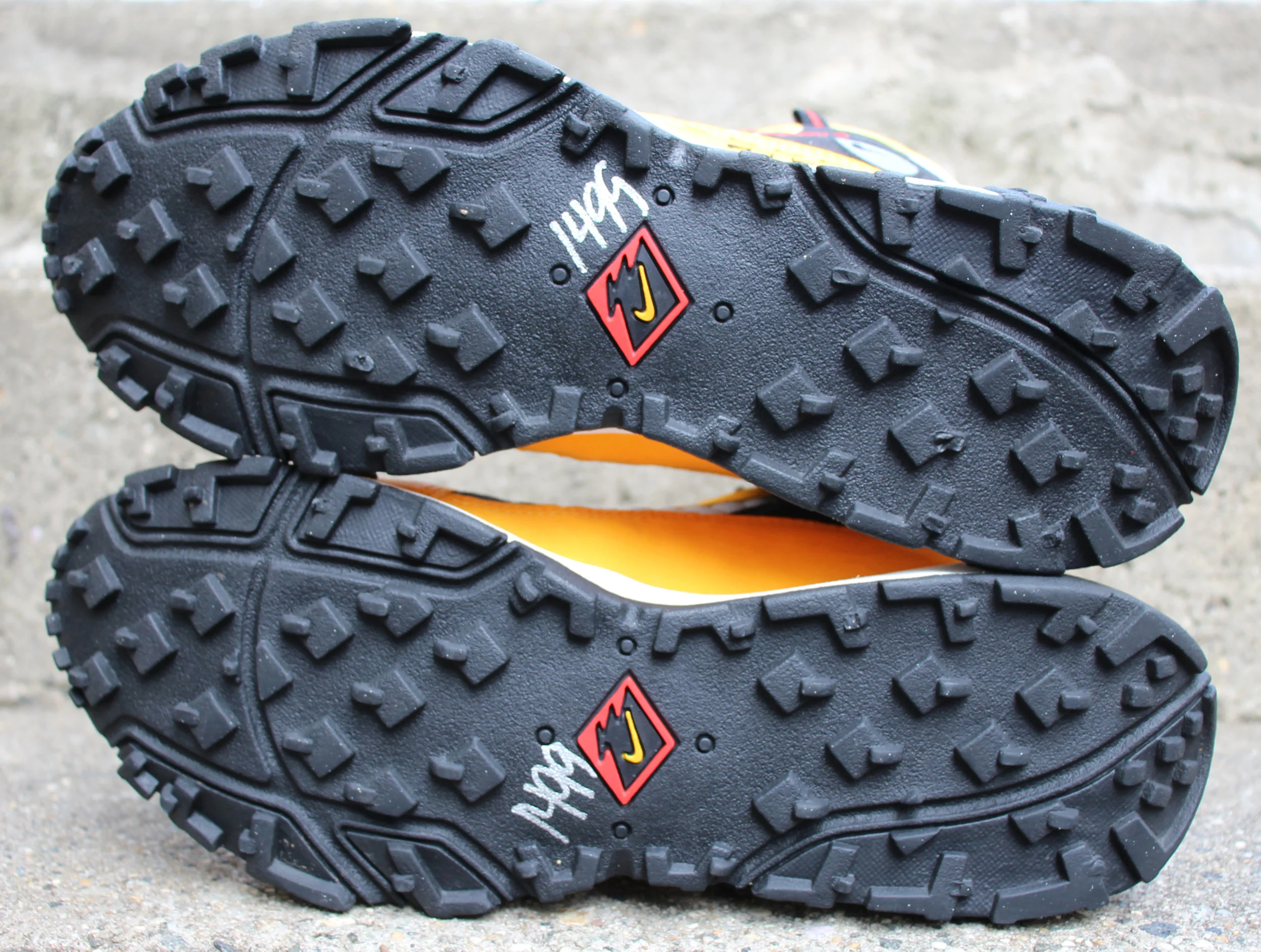 nike air terra sertig taxi