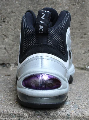 Nike Air Total Max Uptempo Metallic Silver Black Purple 366724-001 2010 11 READ Nike Air Total Max Uptempo Metallic Silver for Sale  main image 4