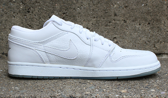 nike air jordan 1 retro low white