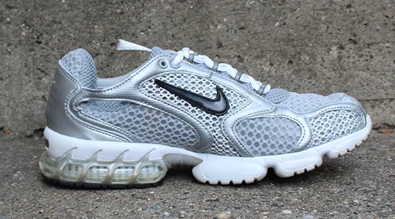 side of Nike spiridon .jpg