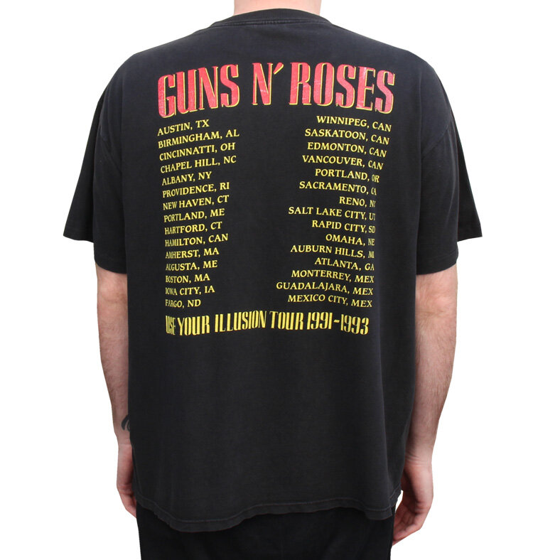 Vintage Guns N'Roses Use Your Illusion Tour T Shirt (Size —