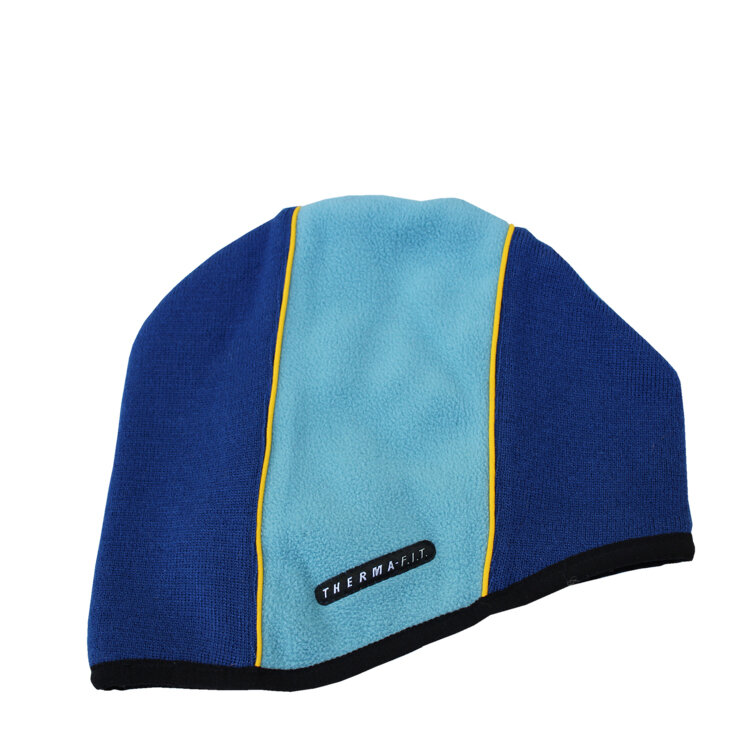 nike therma fit beanie