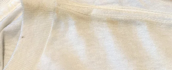 wear to shoulders .jpg