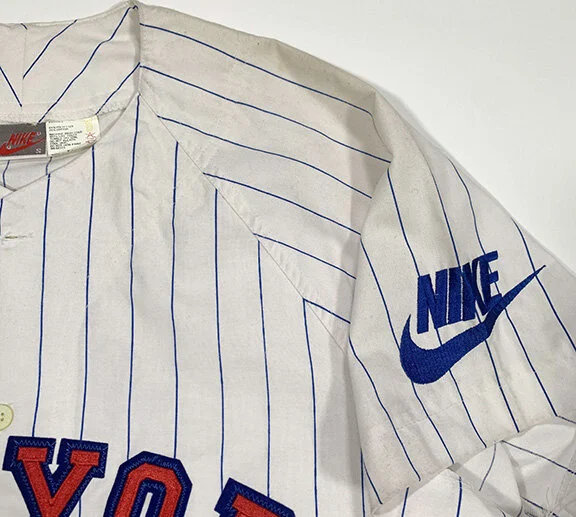 Vintage 90s Nike New York Giants Pinstripe Jersey.