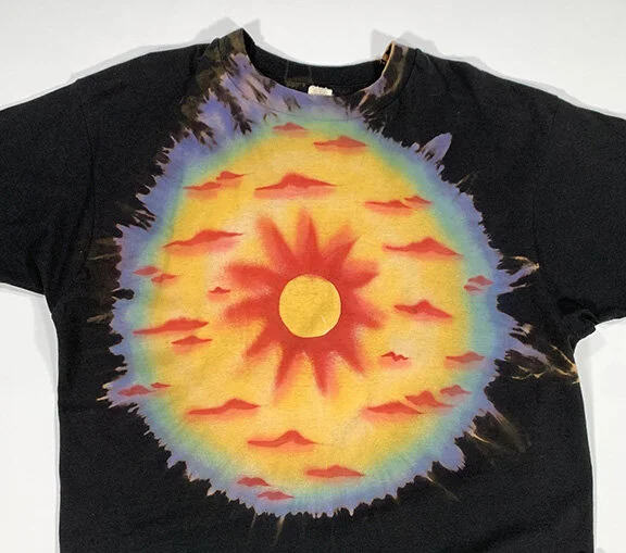 Vintage 80s Air Brushed Sun t shirt