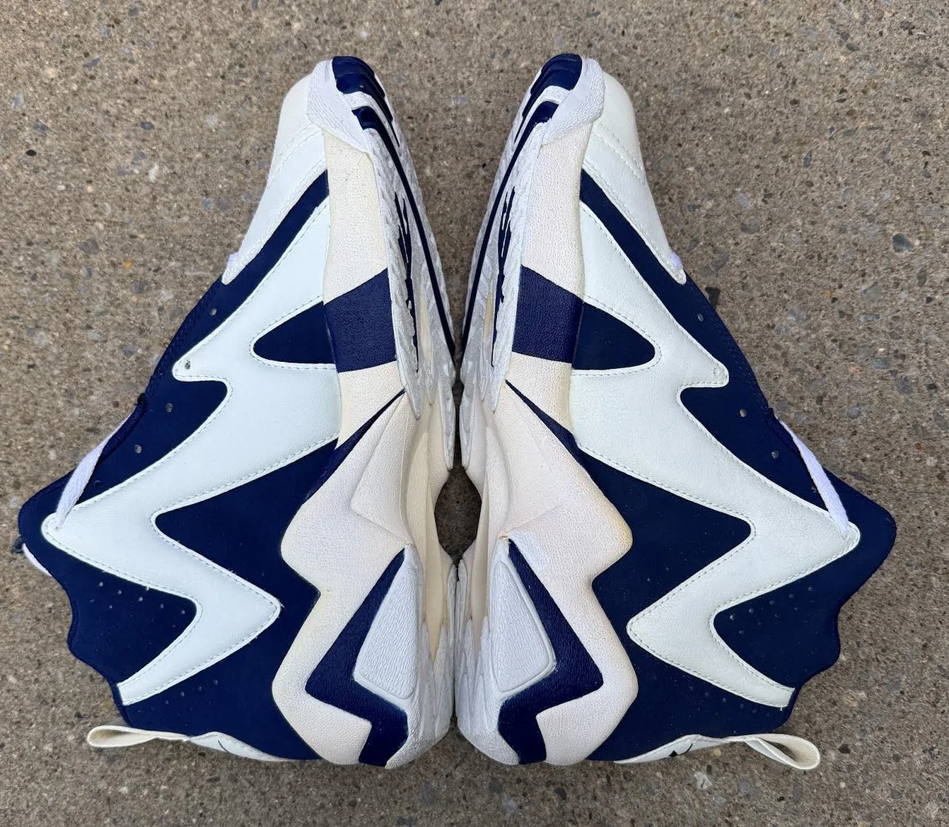 Inside of Kamikazes .jpg