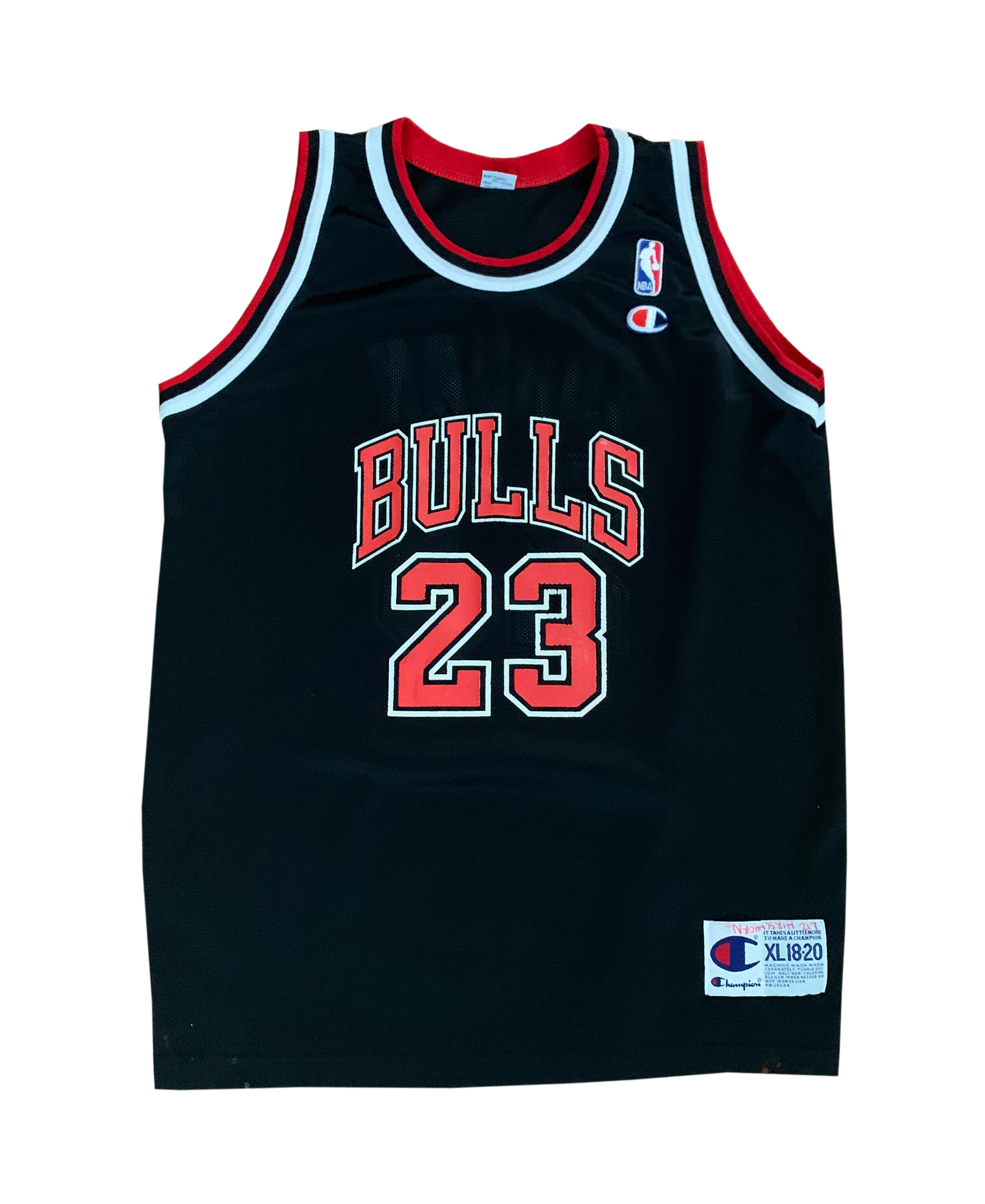 bulls black and red jersey