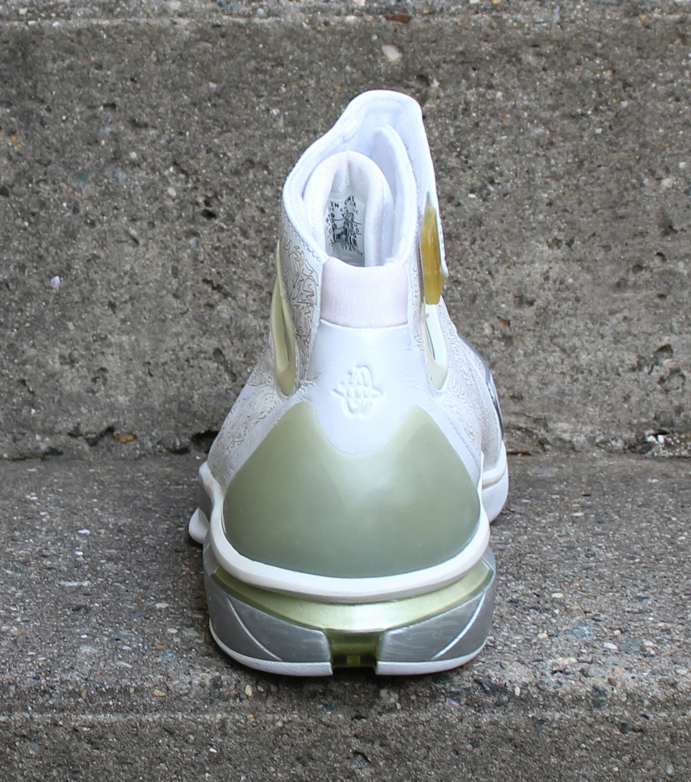 back of huarache 2k4.jpg