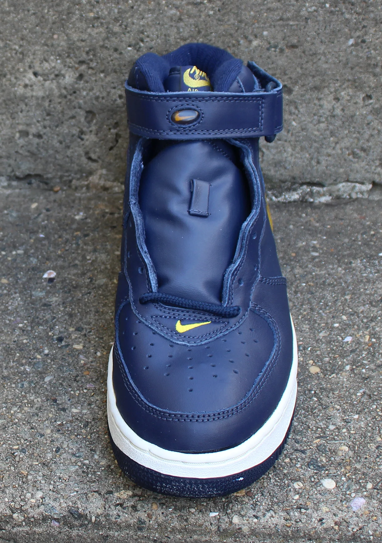 Nike Air Force 1 Mid SC Jewel navy and maize