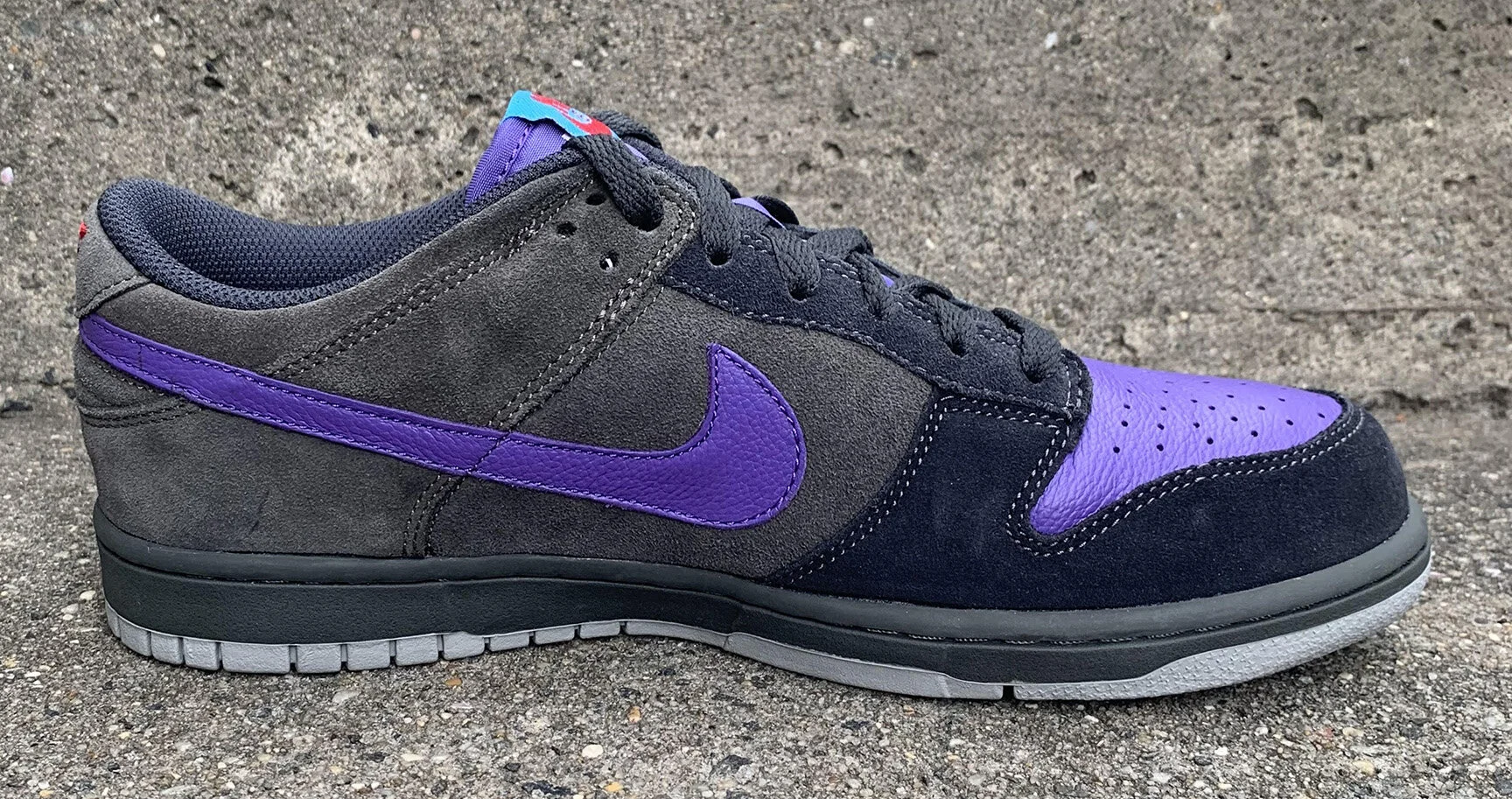 Nike Dunk Low CL Newsprint / Varsity Purple / Anthracite  display picture 1