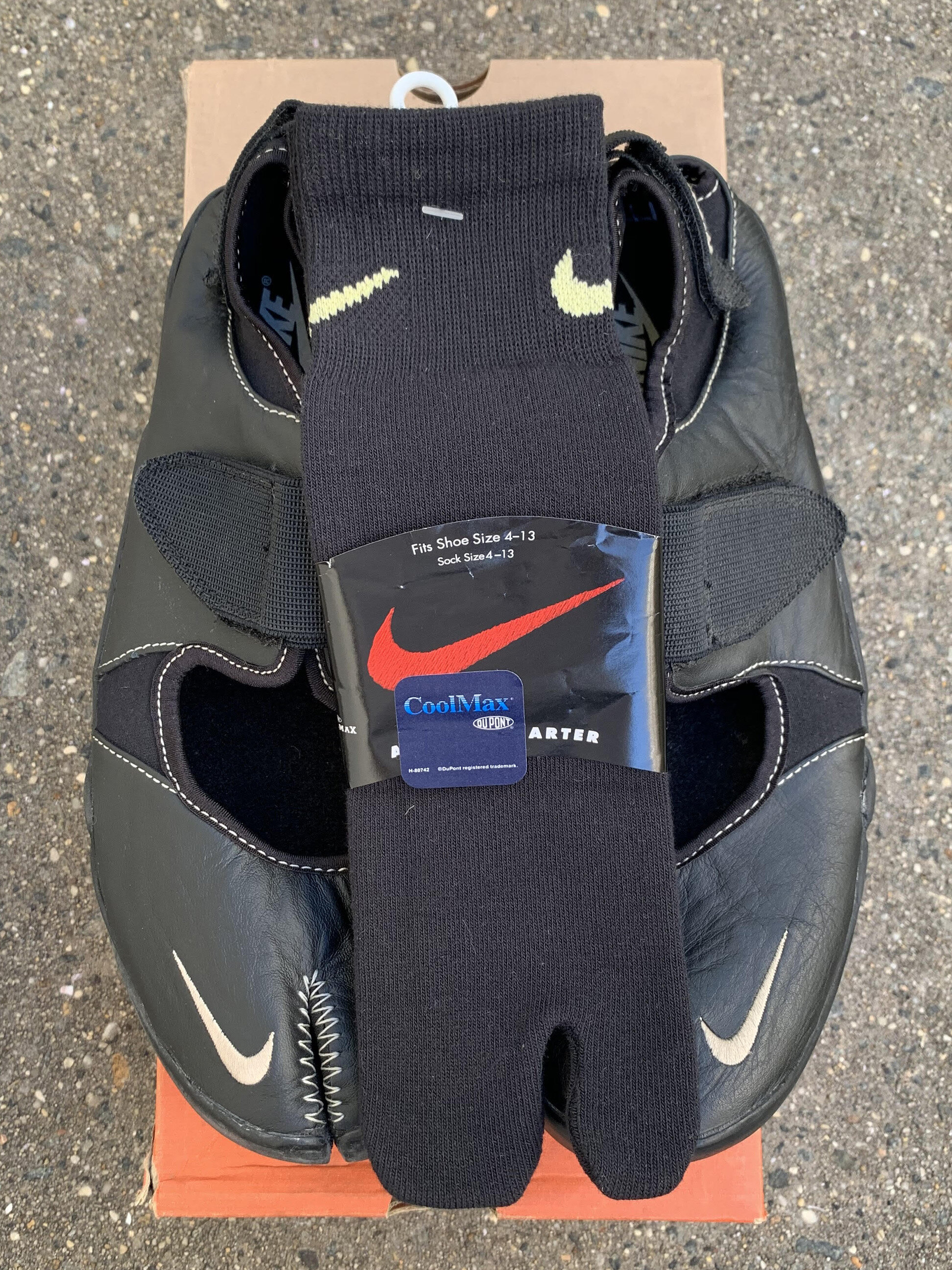 Nike Air Rift Leather B Black / Chino 