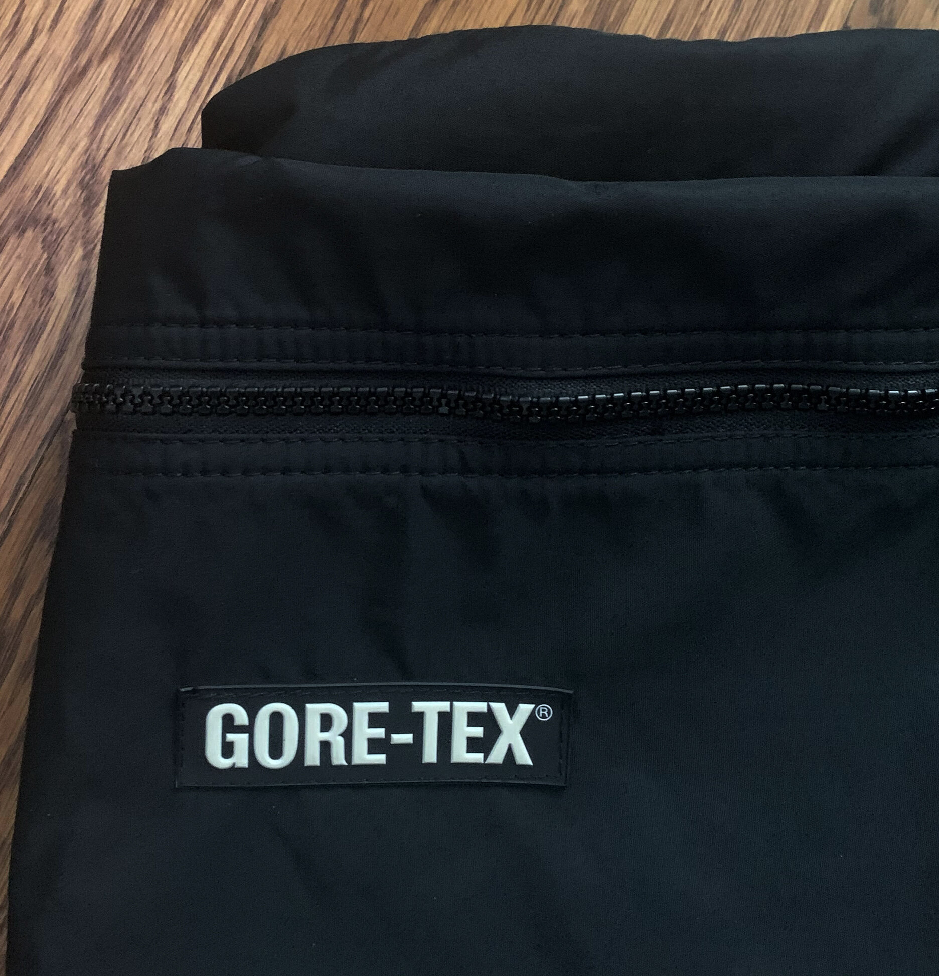 Vintage Gore-Tex Branded Black Pants (Size S) — Roots