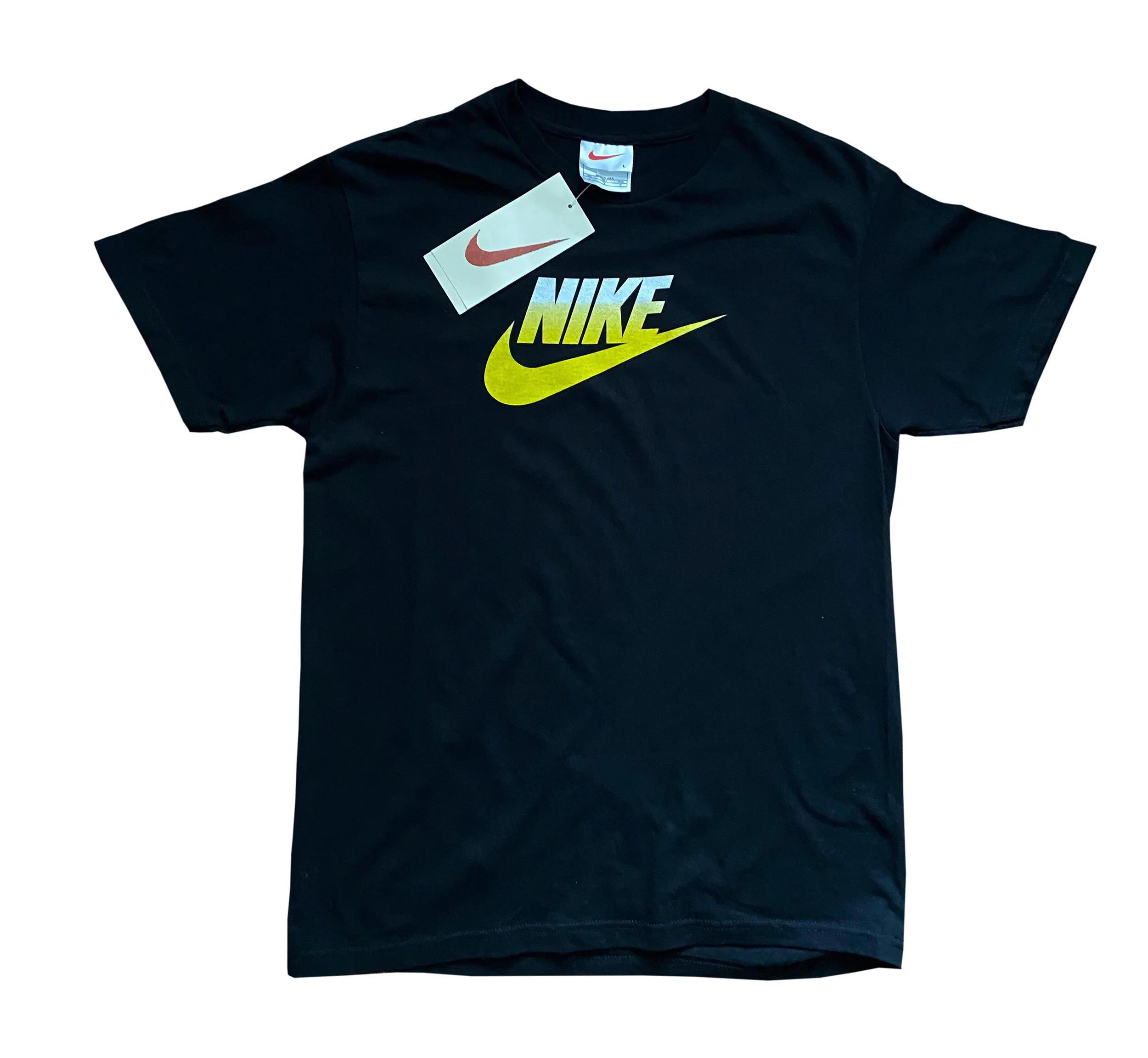 black and yellow nike t shirt