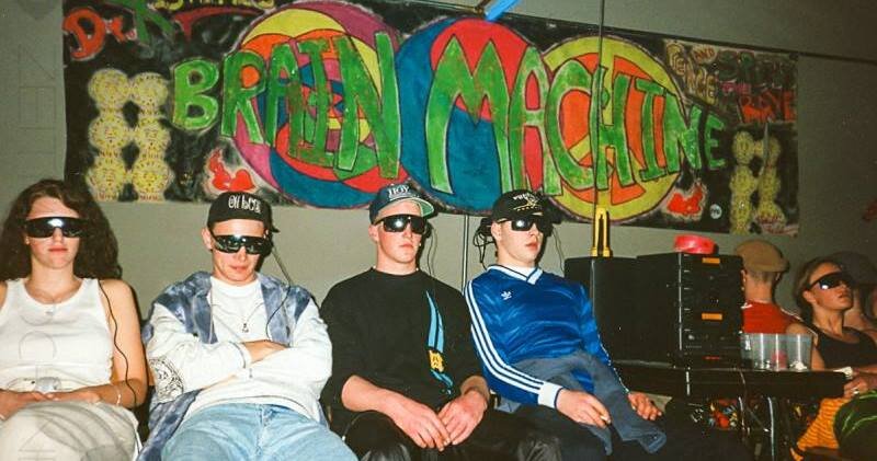 90s-raves-photo-1.jpg