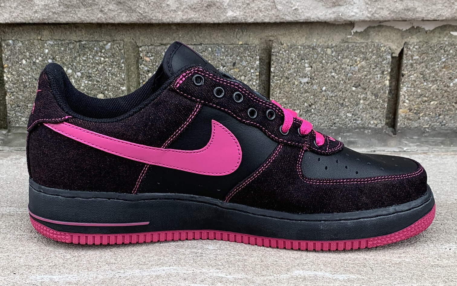 bright pink air force 1