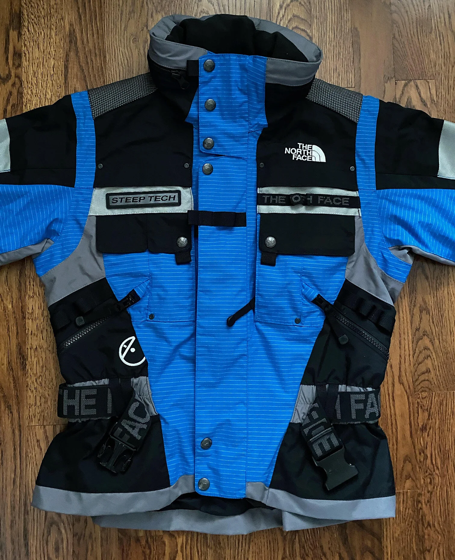 Women’s North Face Steep Tech Coral Blue jacket.