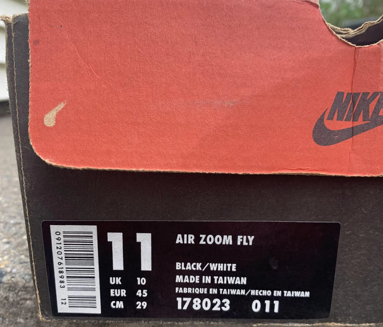 air zoom fly box .jpg