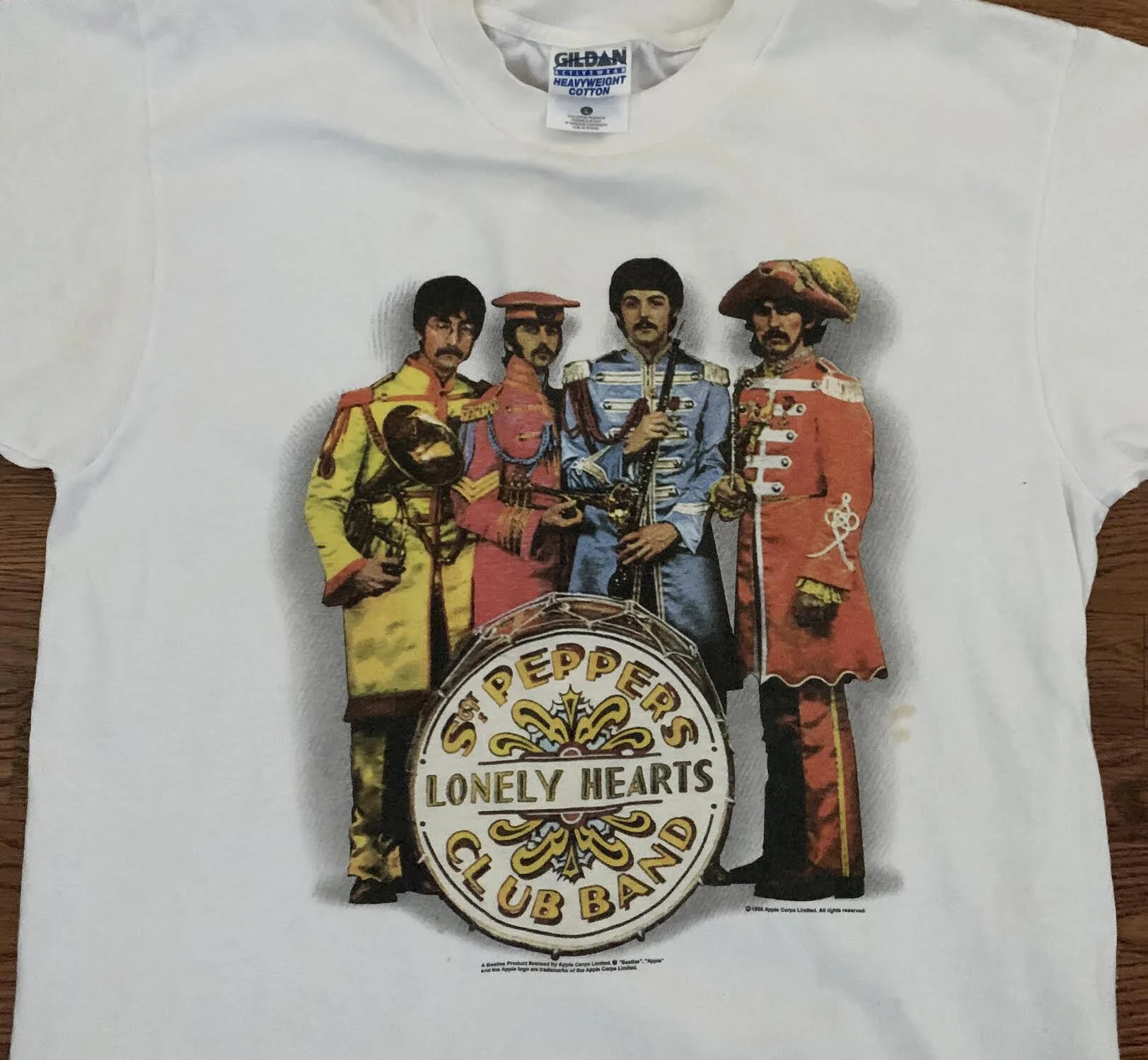 Vintage Beatles Sgt Peppers Lonely Hearts Club Licensed t shirt.