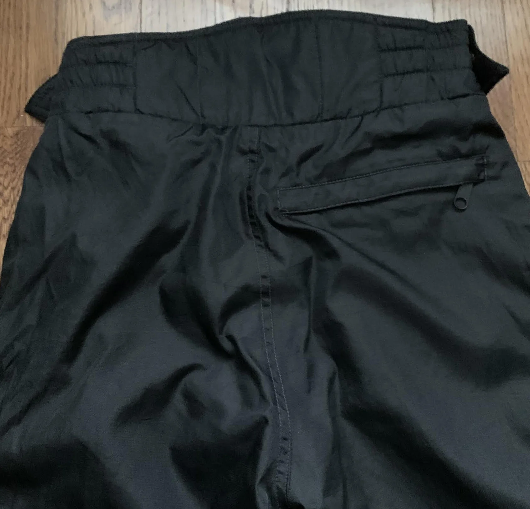 back of pants pocket.jpg