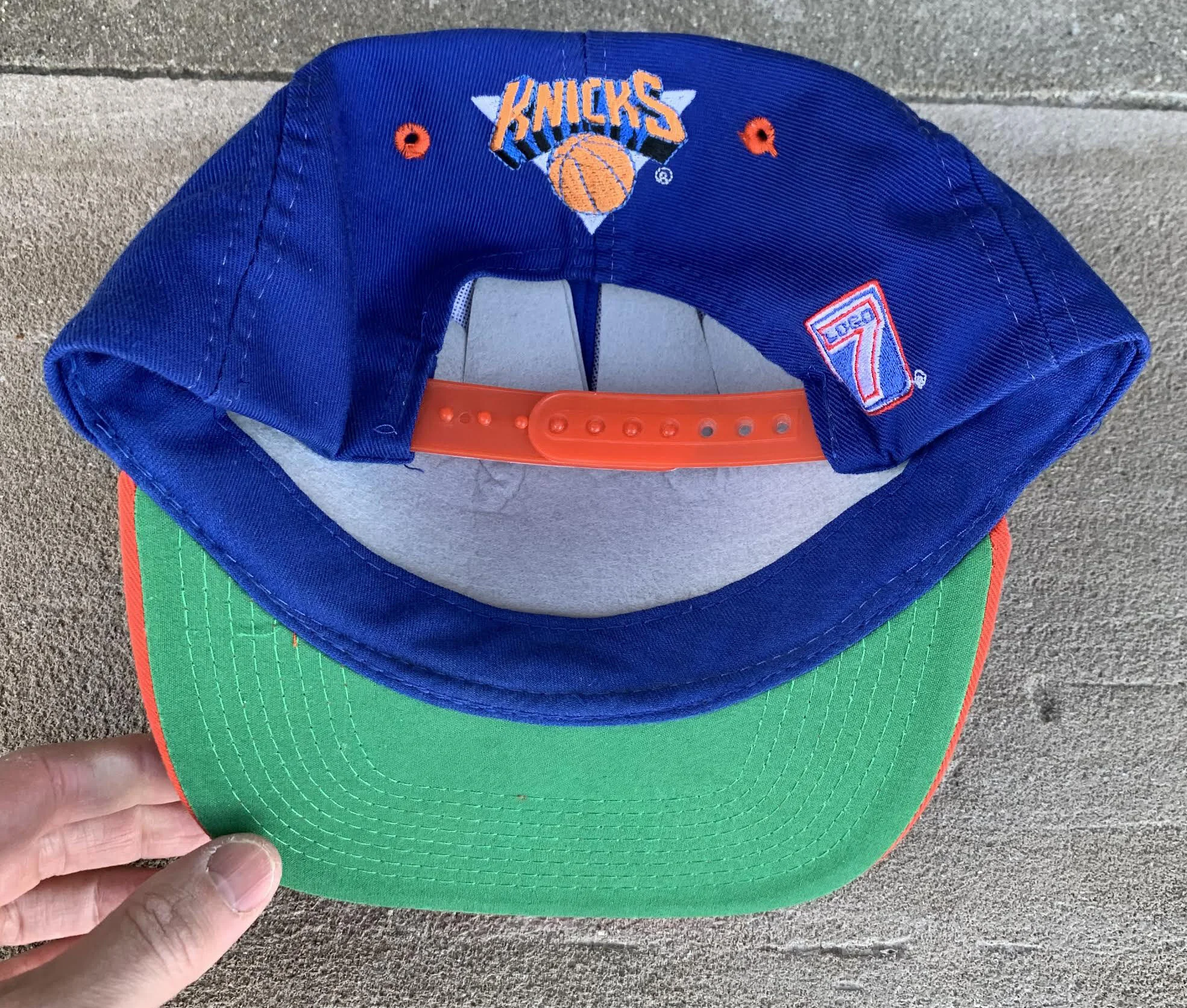 Vintage 90s Logo 7 New York Knicks hat