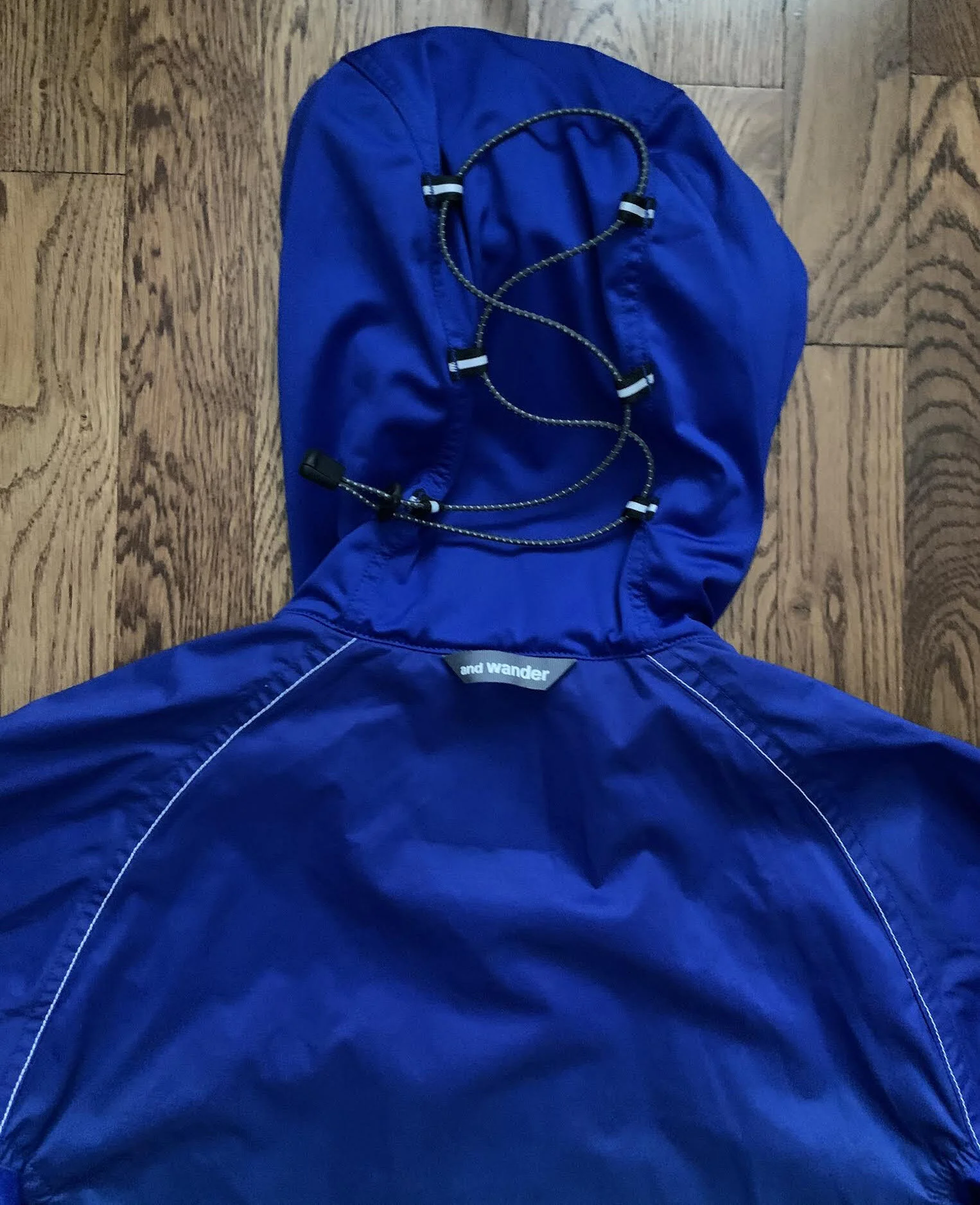 And Wander hood 4 .jpg