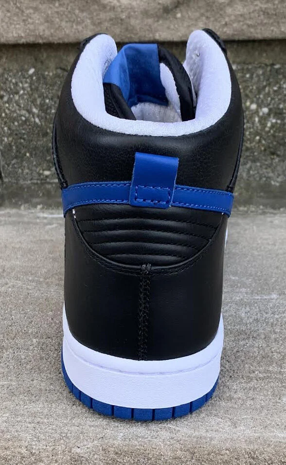 back of Nike Dunk High .jpg