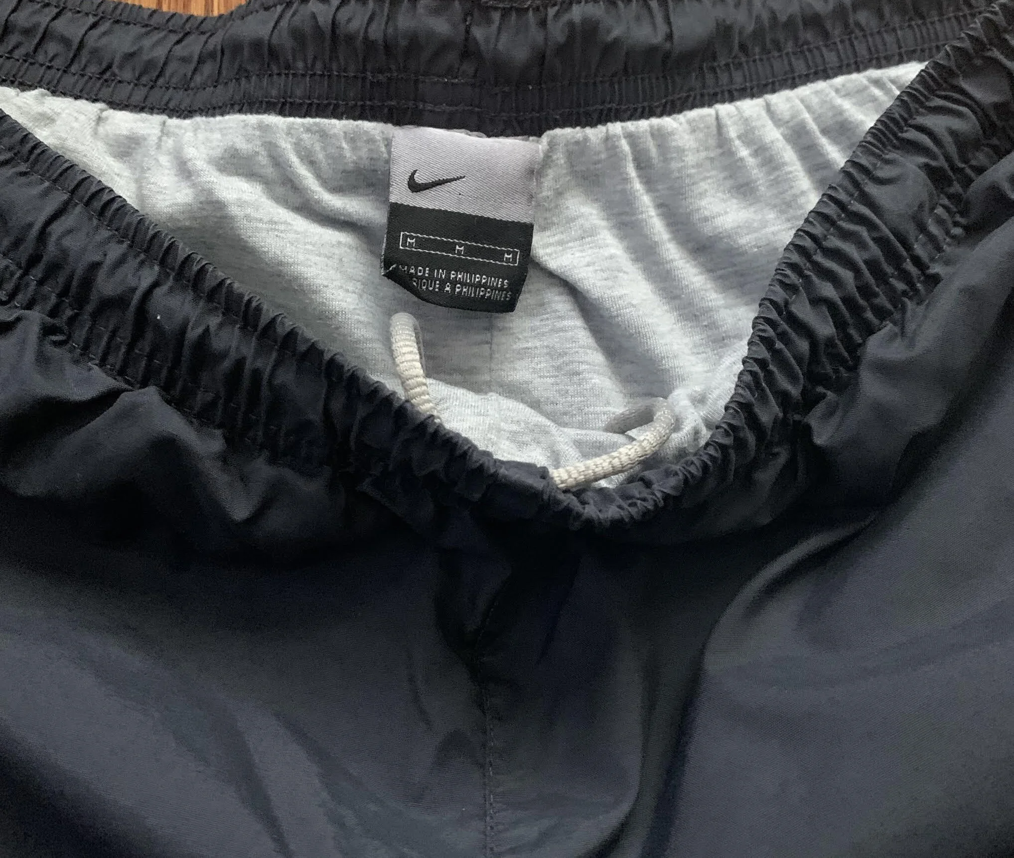 Vintage Nike Spell Out Grey and white pants