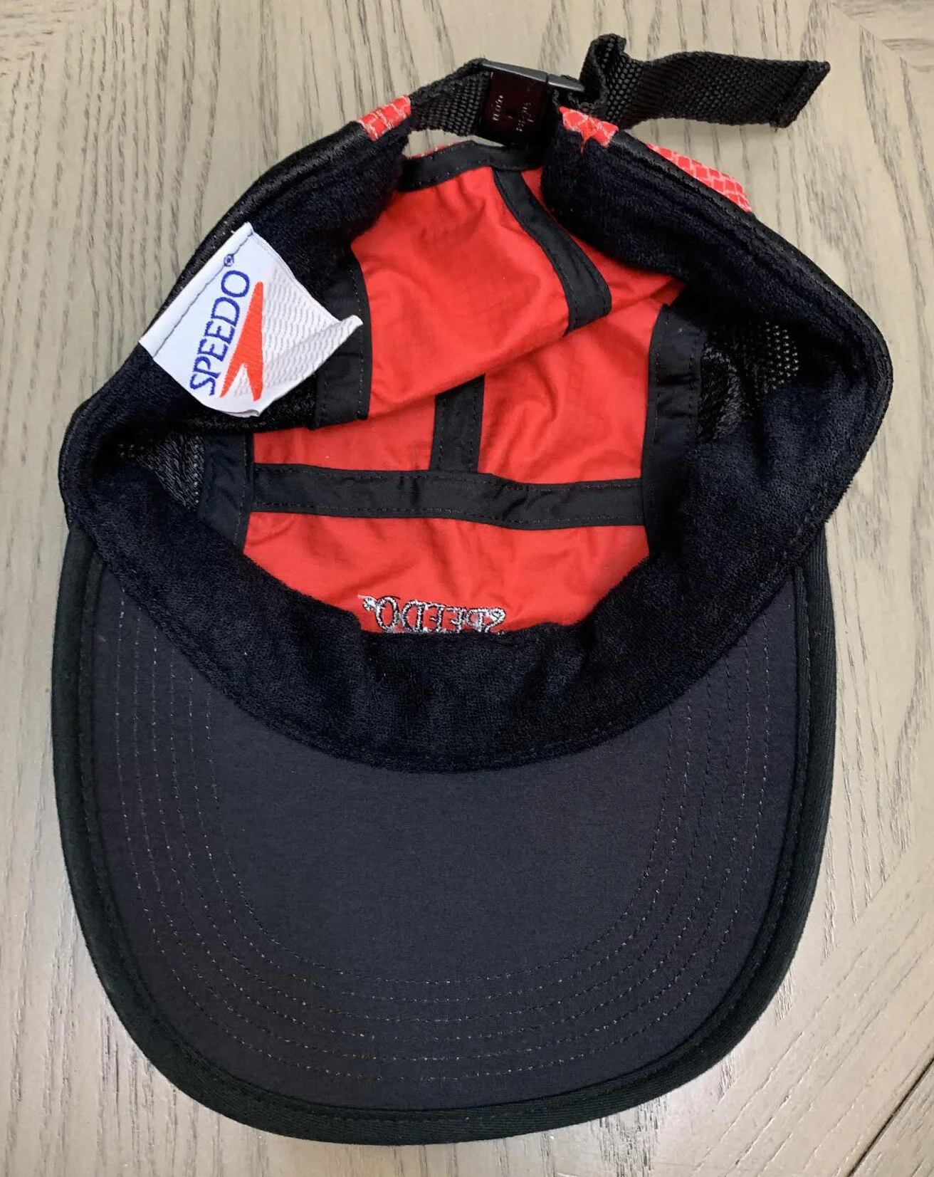 inside of Speedo cap .jpg