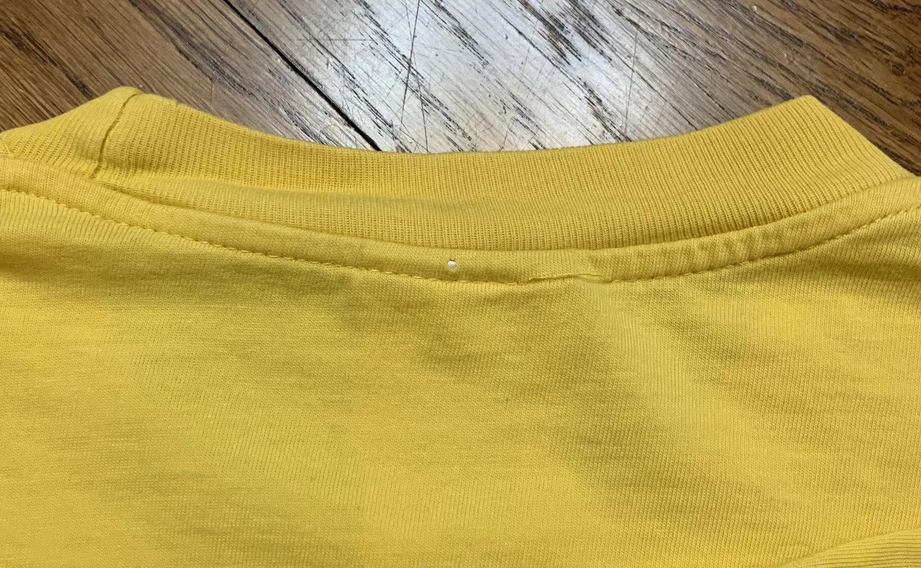 wear to back collar .jpg