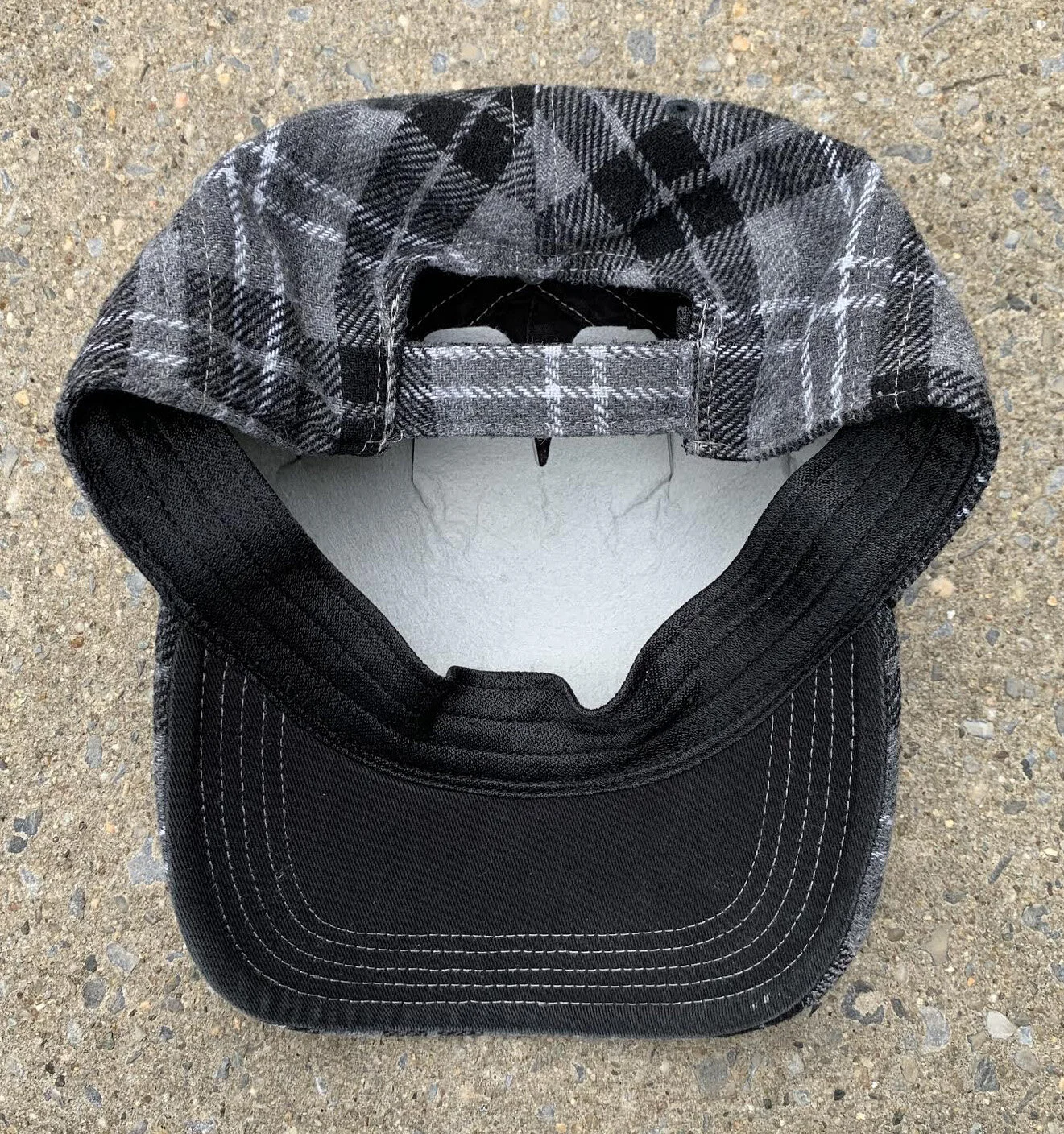 Carhartt Plaid hat
