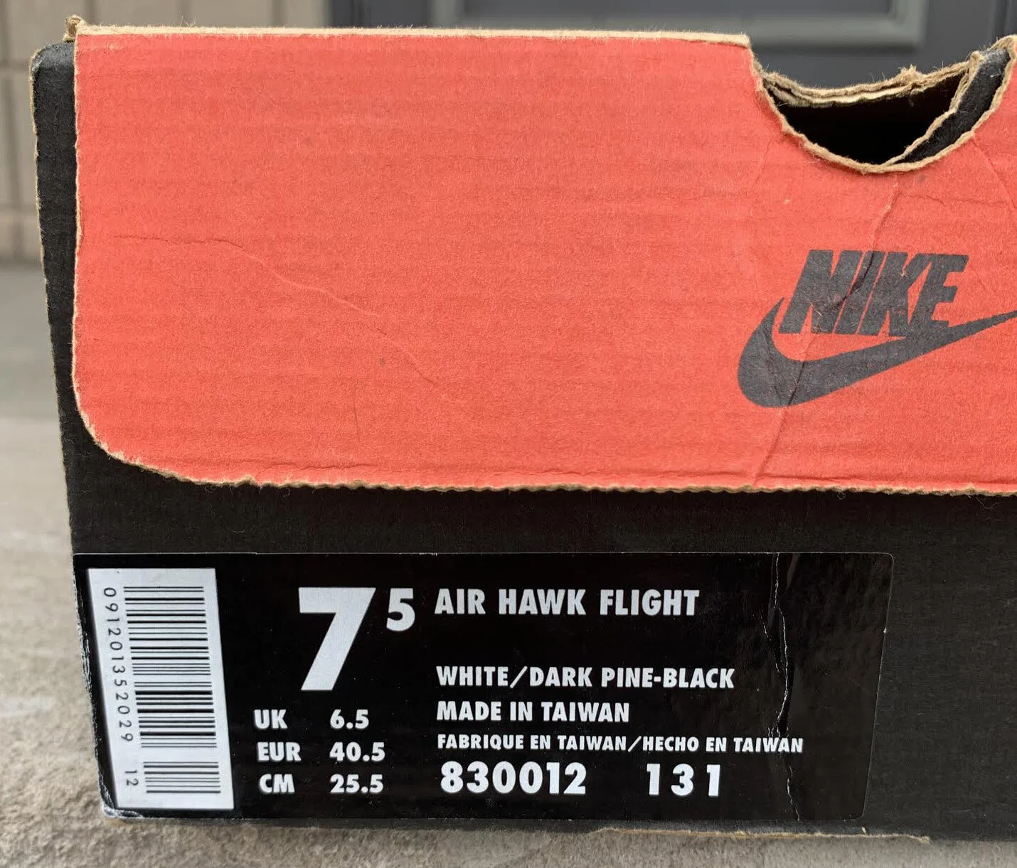 Hawk flight box .jpg