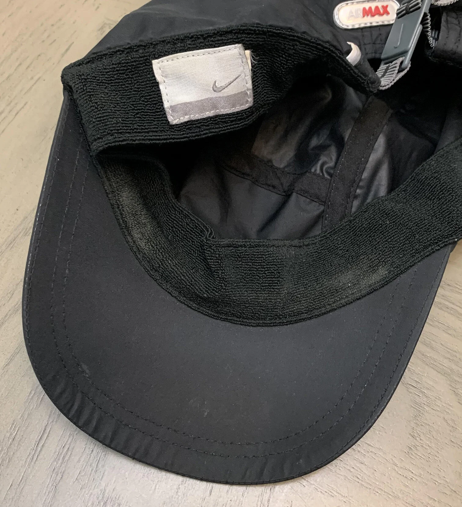 nike grey tag.jpg