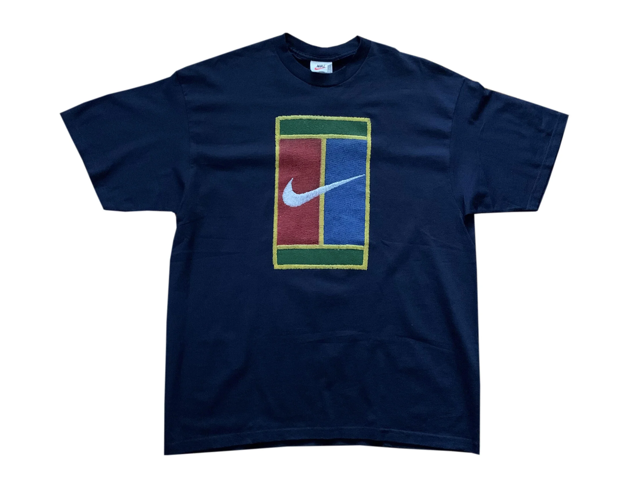 nike t shirt tennis court