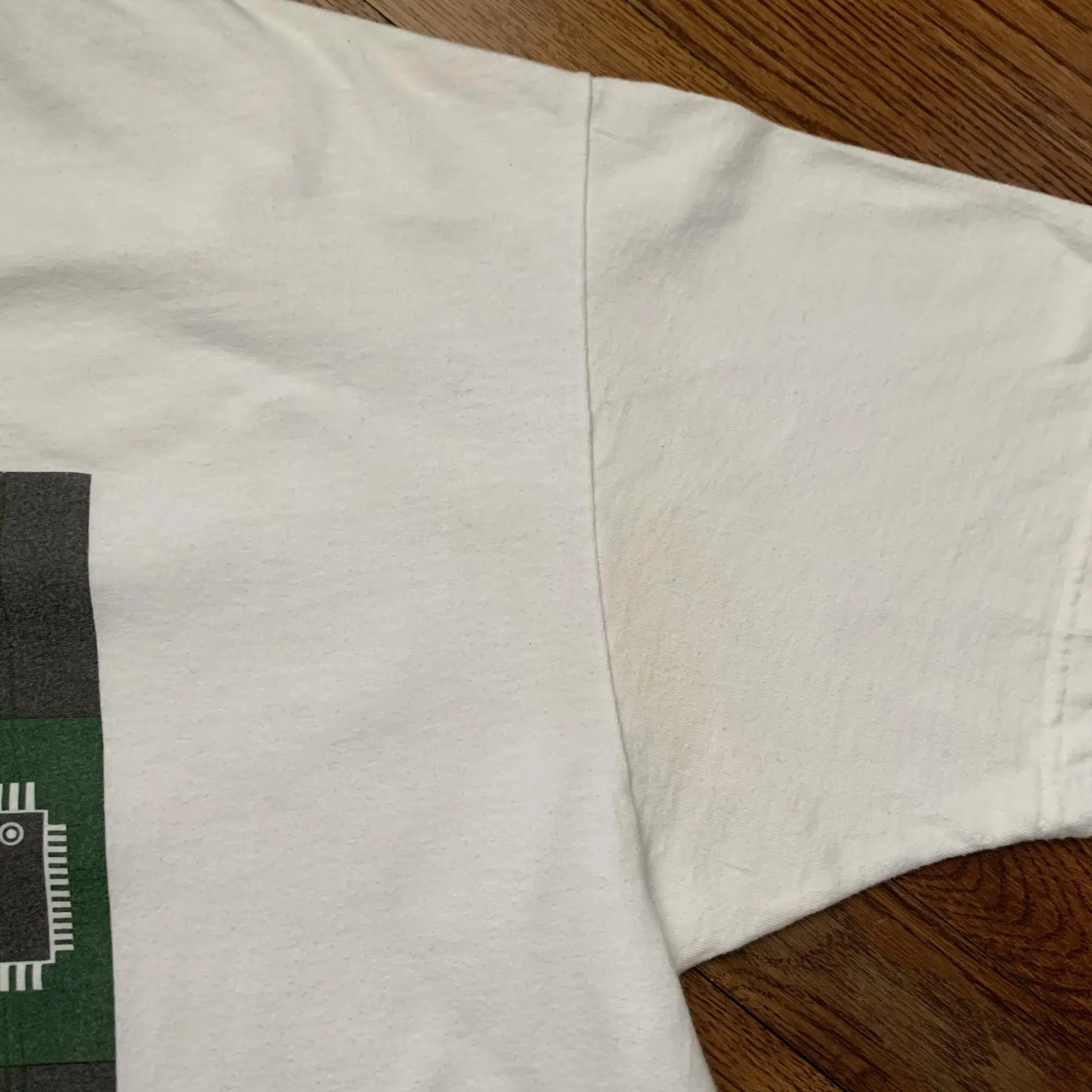 left sleeve .jpg