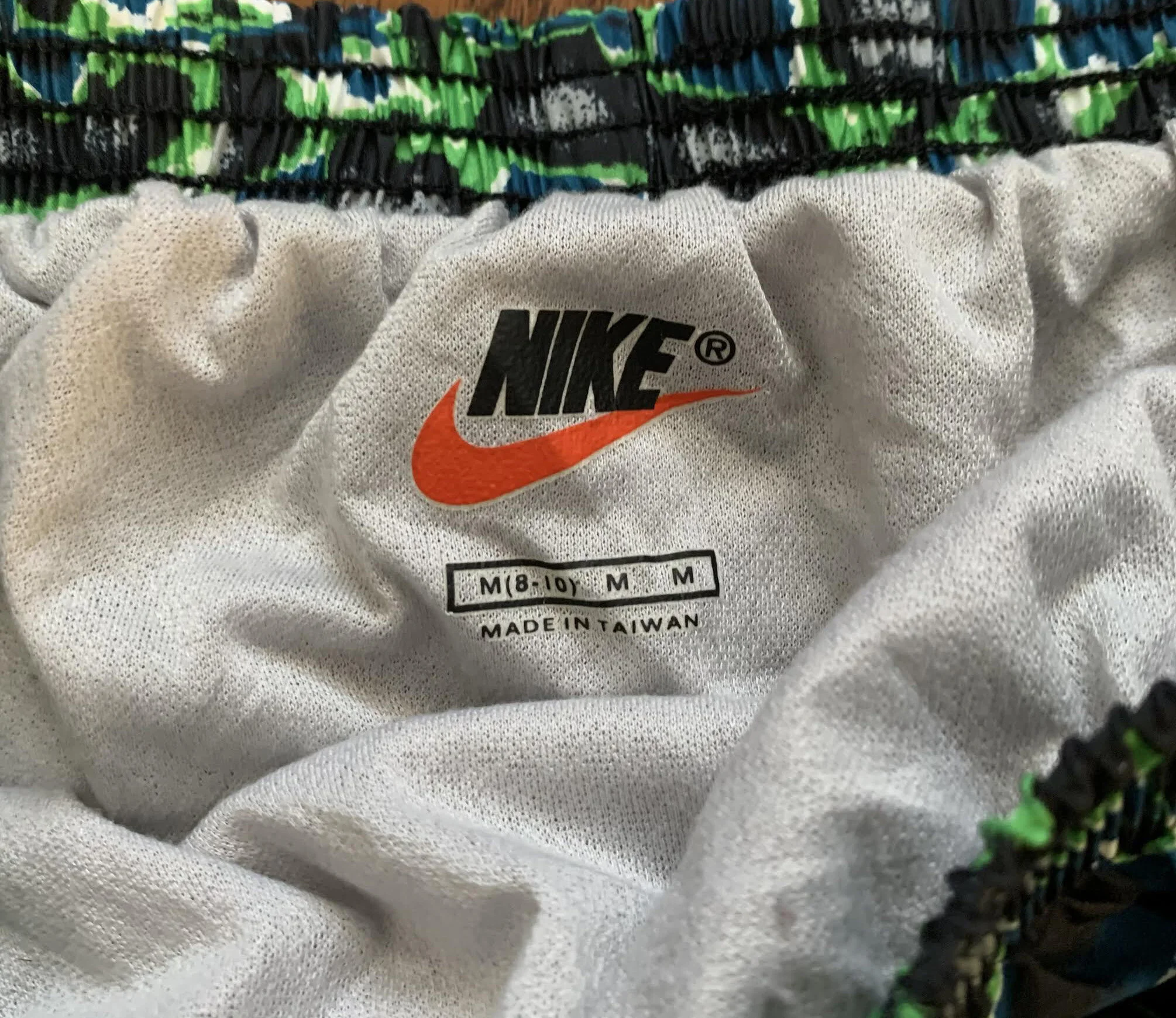 Women's Vintage Nike Colorful Running 