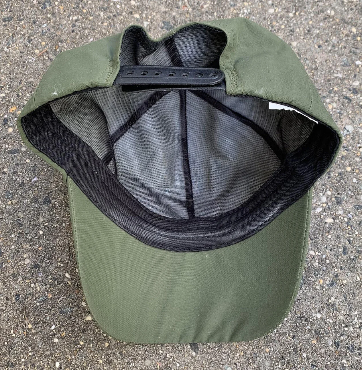 inside gore hat .jpg