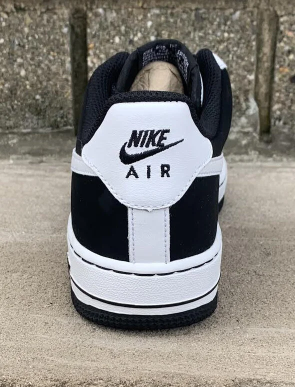 Kids Nike Air Force 1 Low White and Black (Copy)