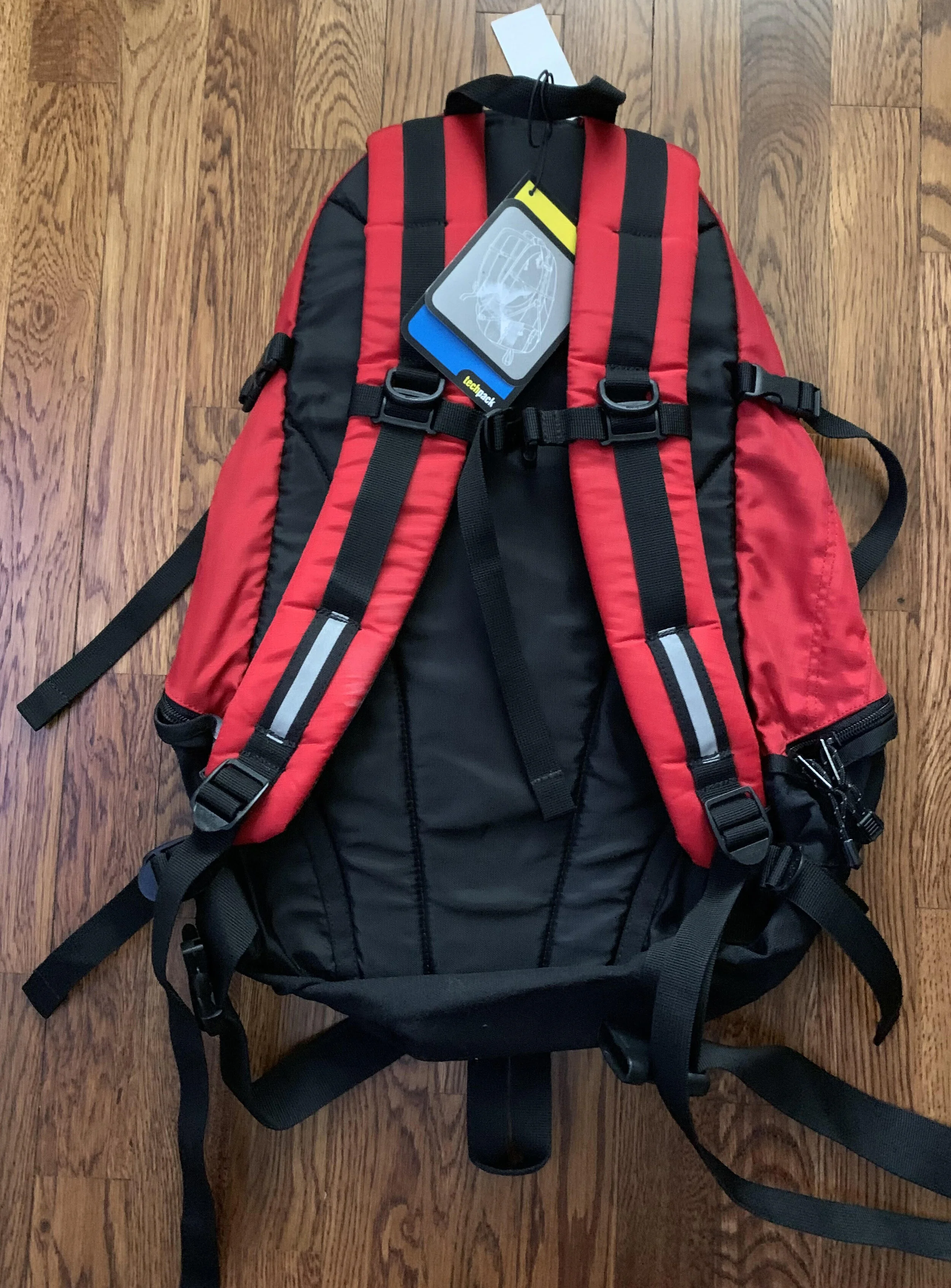 back of Gap Tech Bag .jpg