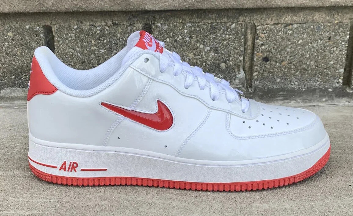 Nike Air Force 1 Low Jewel White University Red 2012 Shoes Mens 12 488298-117 Nike Air Force 1 Low Jewel White Patent Leather / University  main image 4