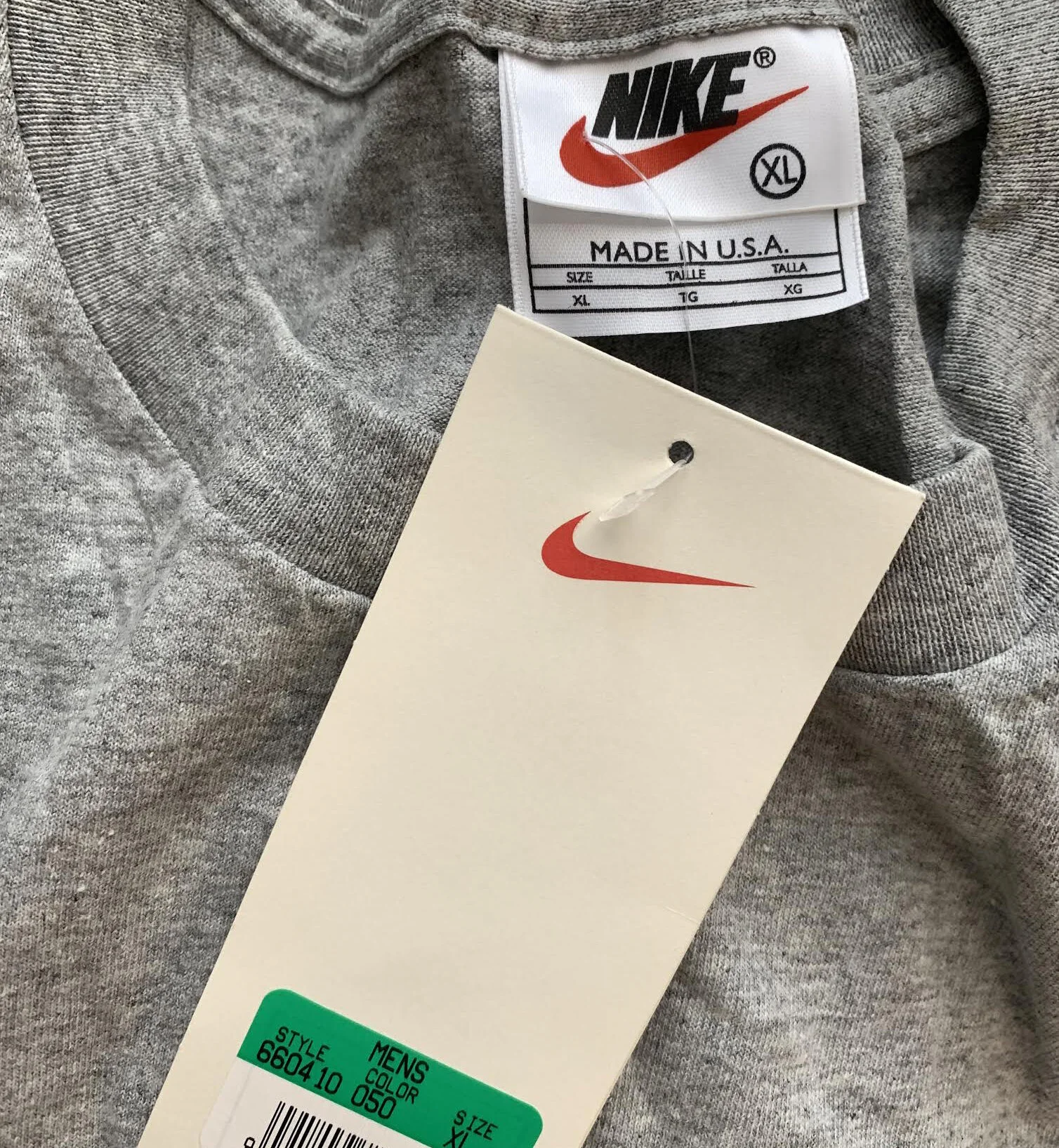 nike white tag.jpg