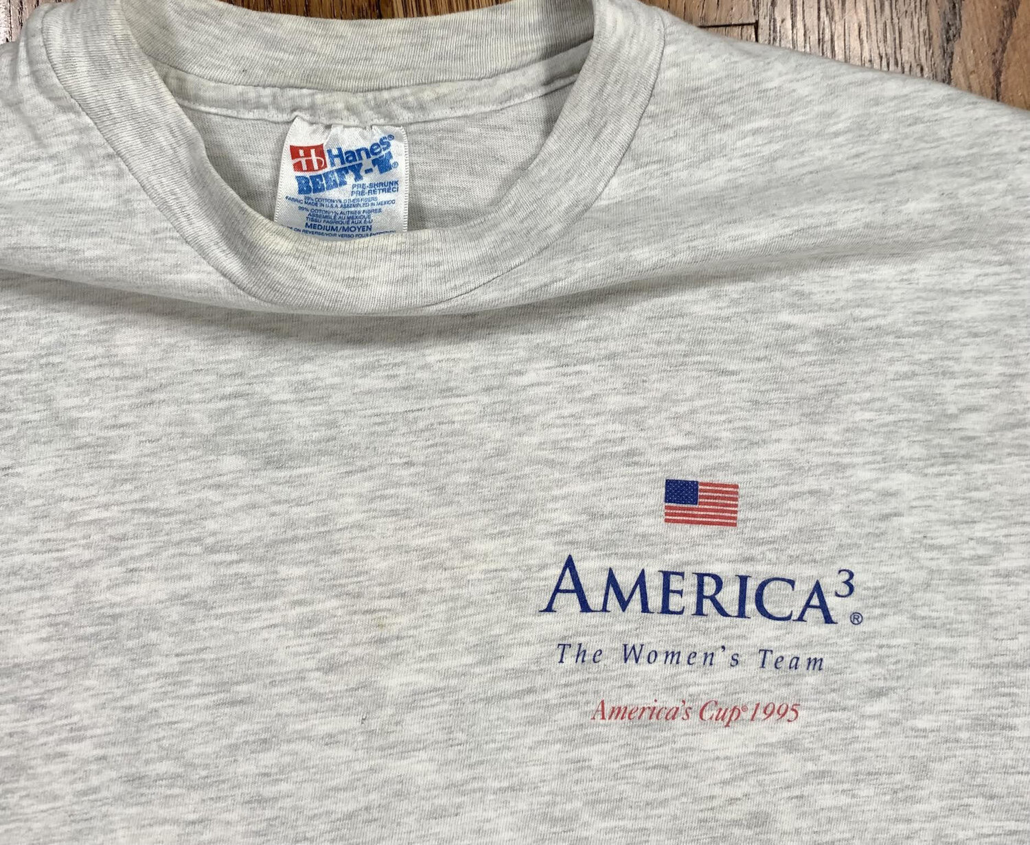 fejl Sanselig karton Vintage America's Cup 1995 The Women's Team T Shirt (Size M) — Roots
