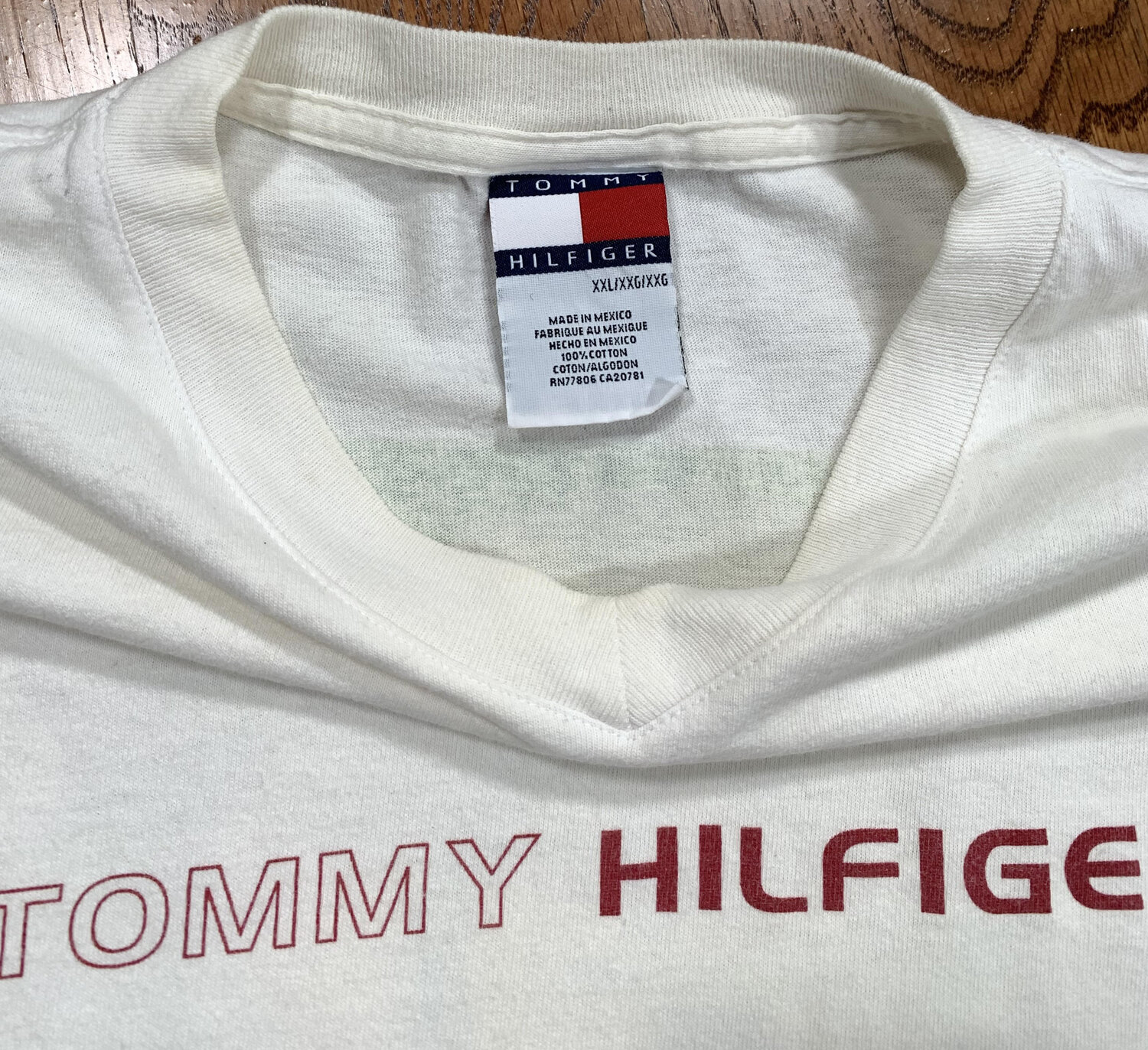 Vintage Tommy Hilfiger Surfing V Neck T Shirt (Size XXL) Roots