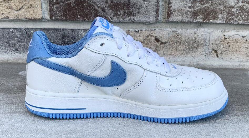 NIKE AIR FORCE 1 LOW 82 WHITE/BLUE - SNEAKERS CHILDREN