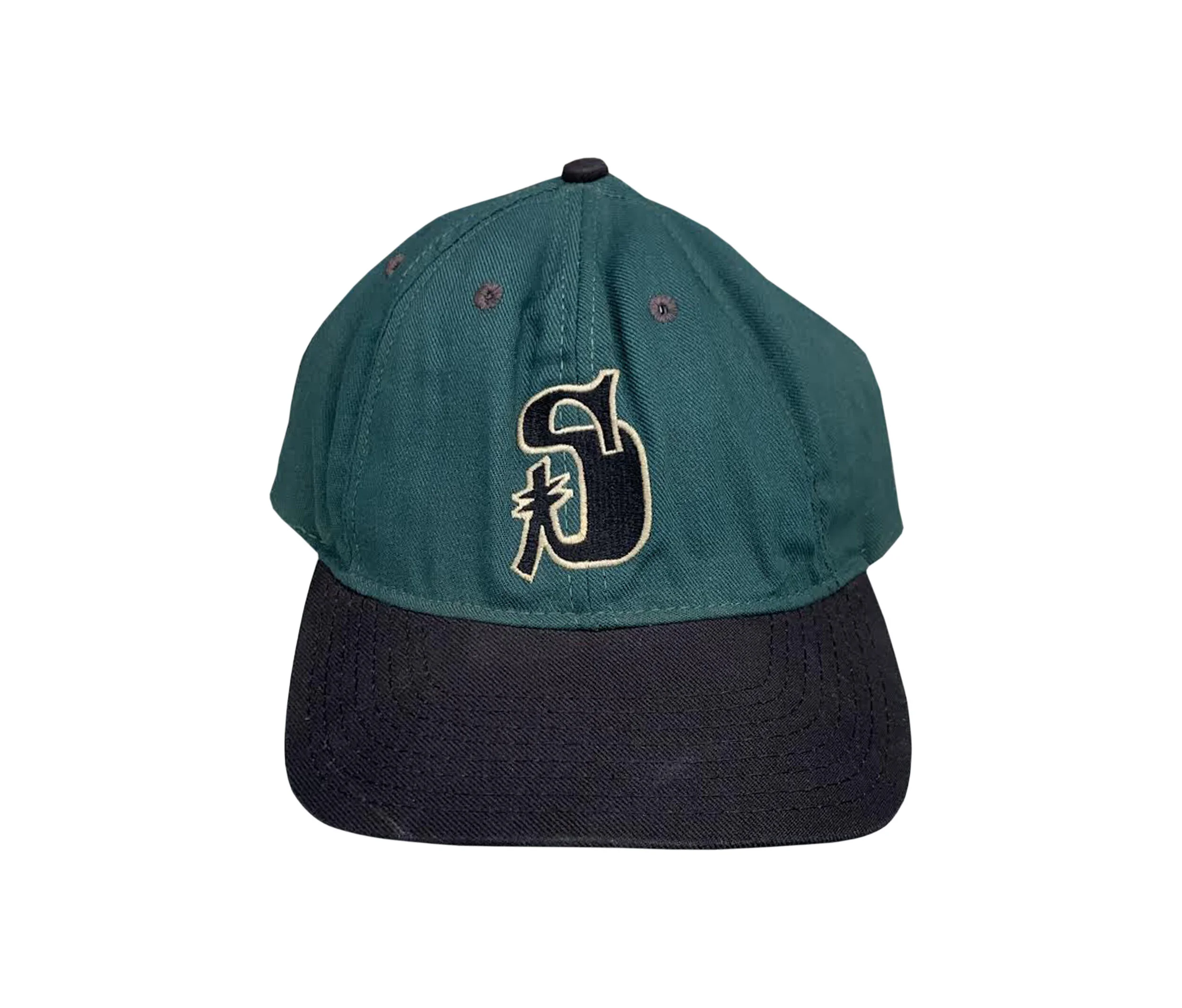 GEbee404 6Panel Cap G4-Melt Logo つば裏ネイビー（新品 シュプリーム 