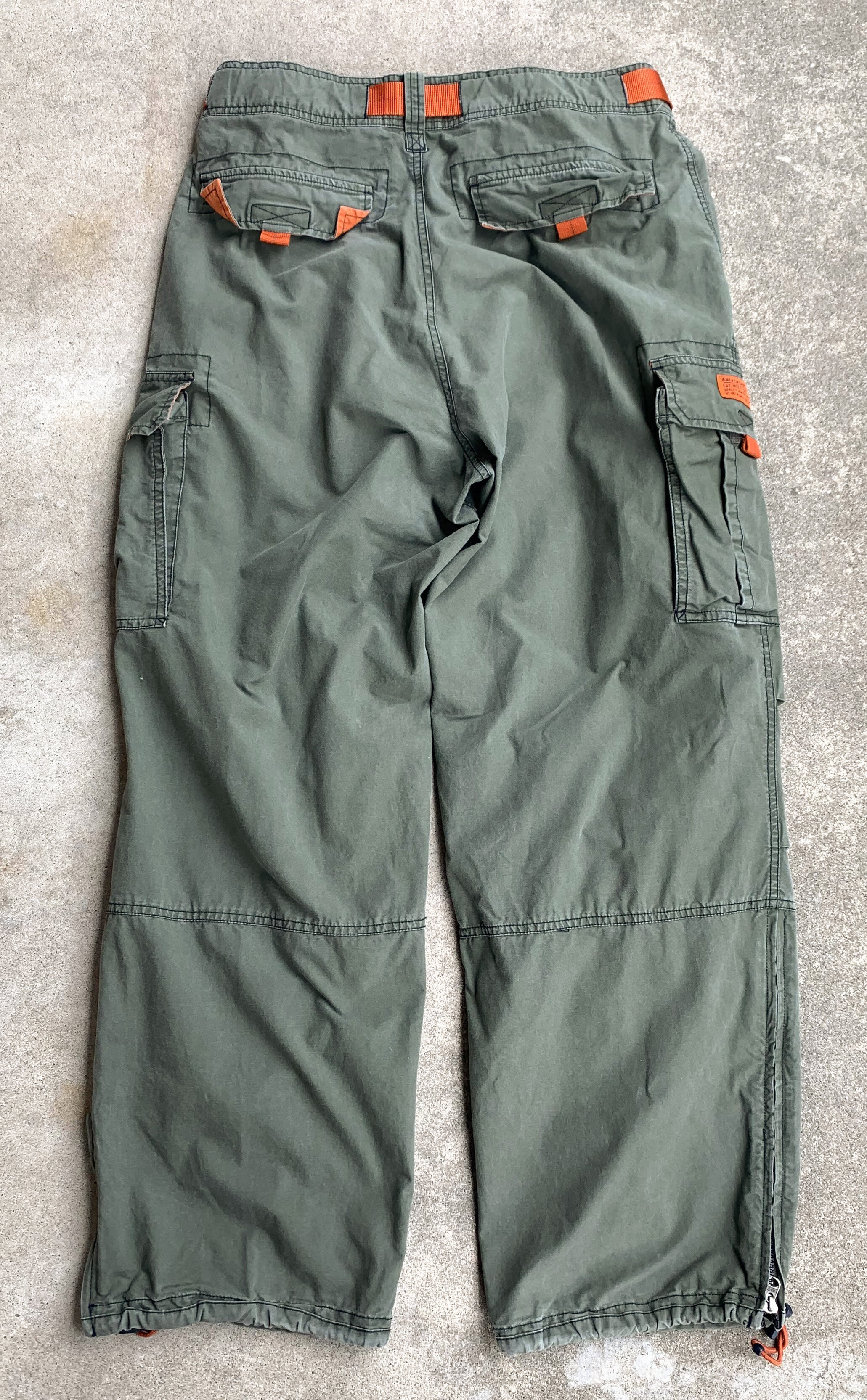Vintage Abercrombie & Fitch Cargo Olive / Orange Pants (Size L) — Roots