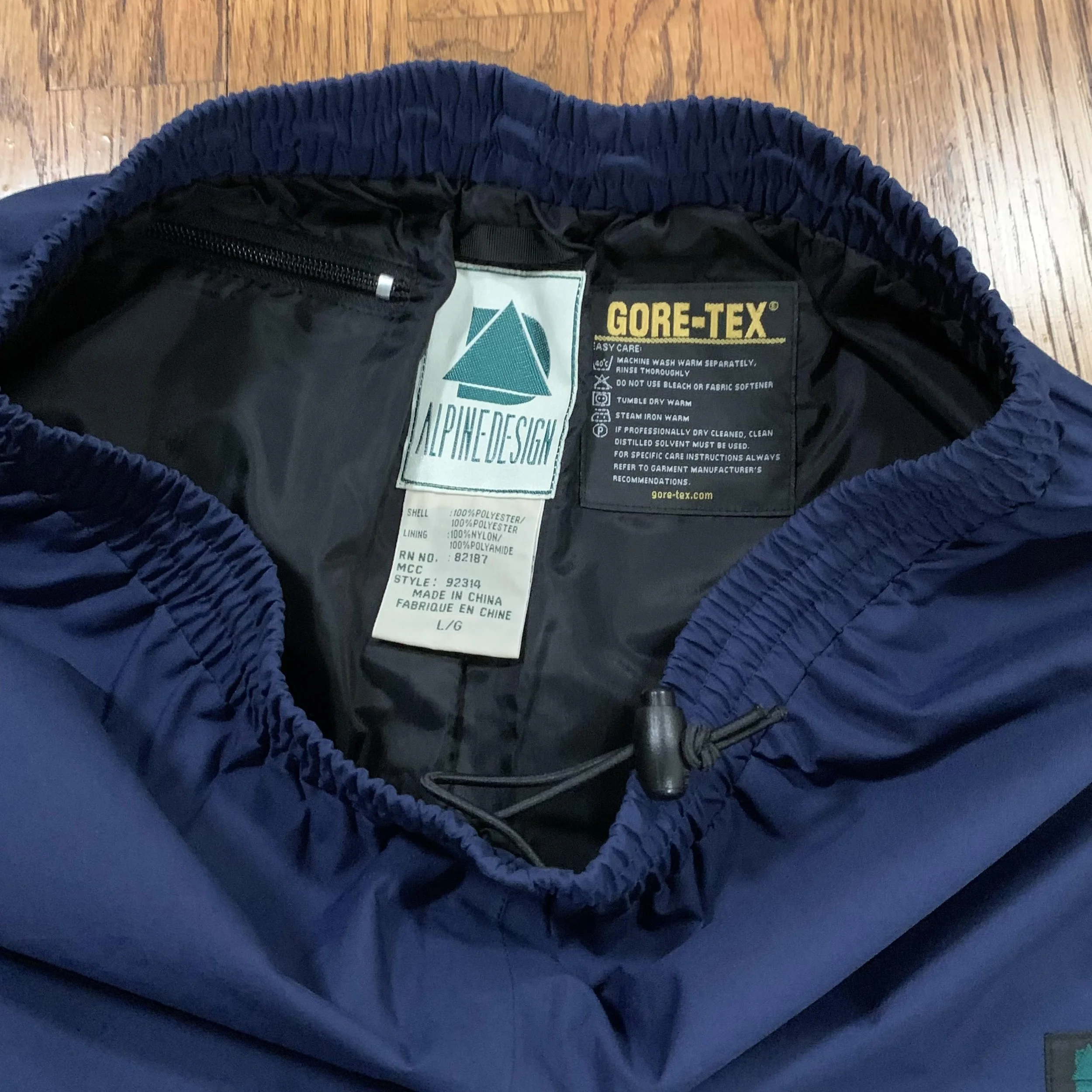 gore-tex tag .jpg