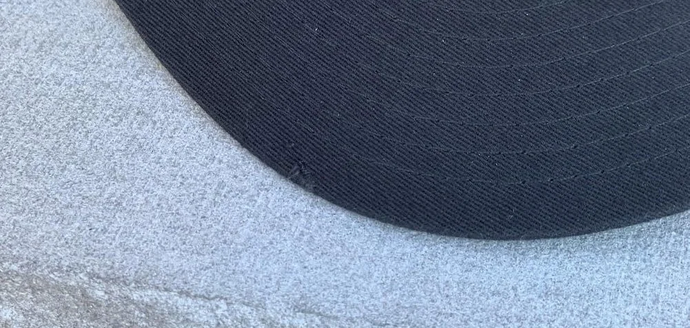 mark on brim .jpg