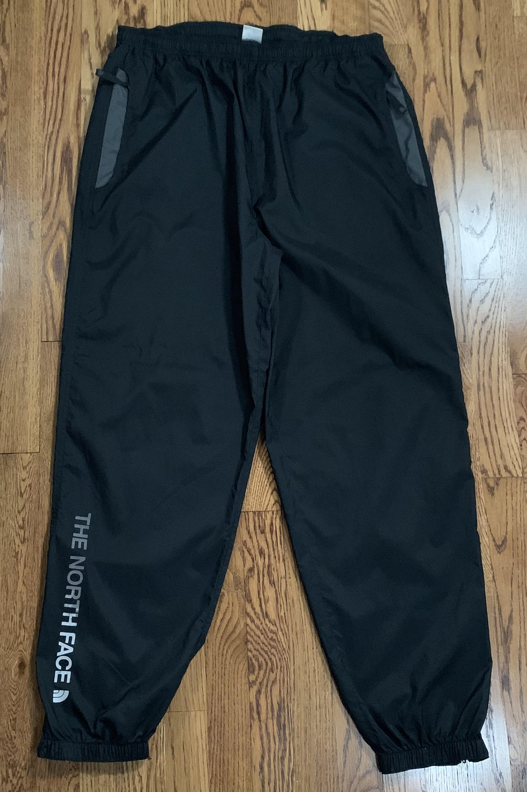 Vintage The North Face Windbreaker Pants Black / 3M (Size L) — Roots